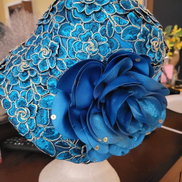 ELEGANT HAT